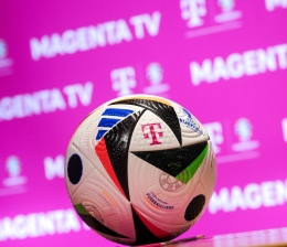 TV Fußball-WM: MagentaTV zeigt alle Spiele mit Dolby Vision und Dolby Atmos - News, Bild 1